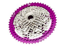 E Thirteen Helix Race 12 speed cassette - Eggplant 2025