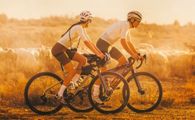 How to Choose a Road or Gravel Bike: The Complete Guide